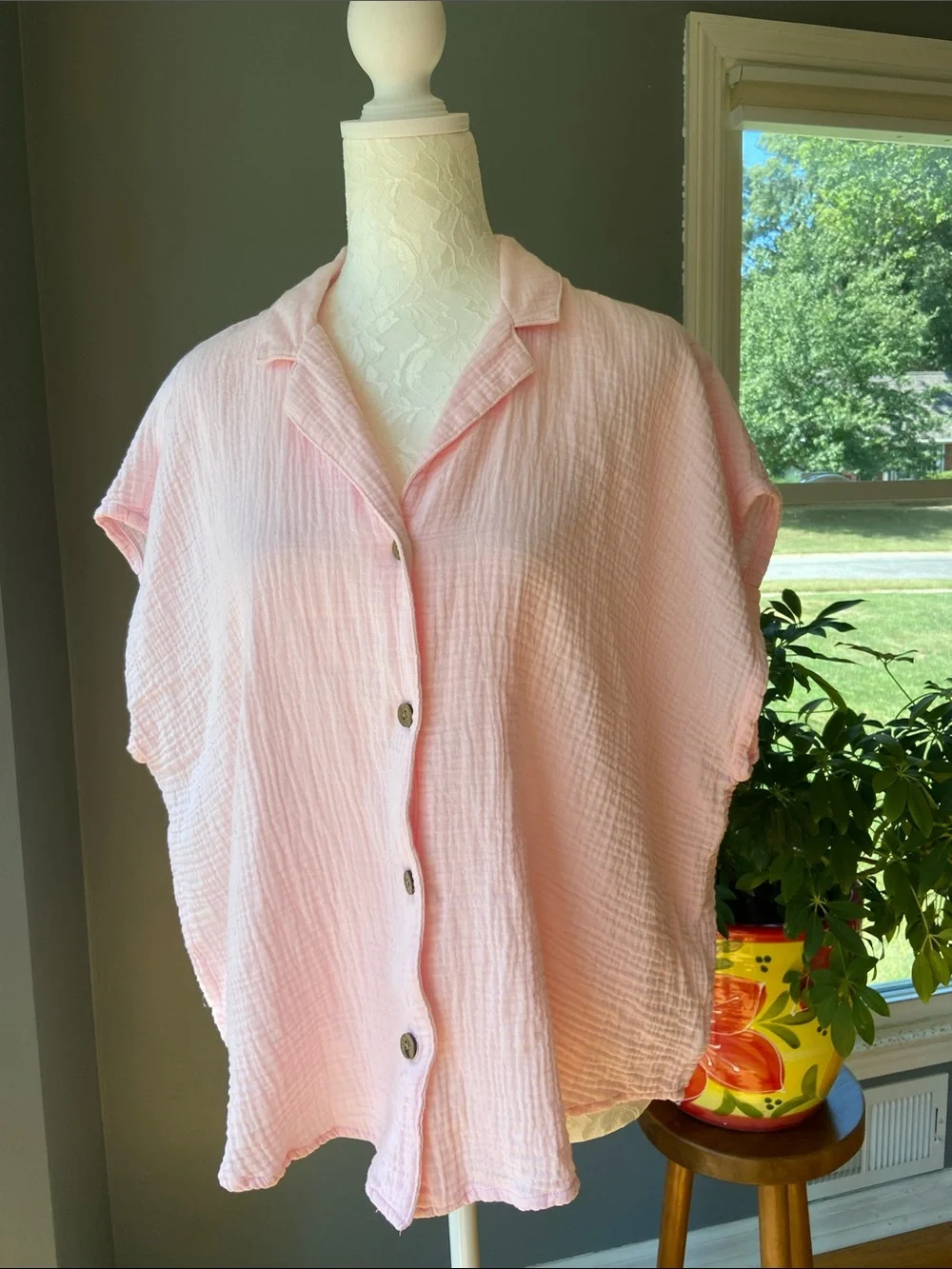 beachlunchlounge Lexi Gauze Top in Pale Pink
